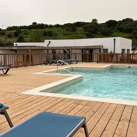 Camping Les Lodges Du Lagon Calvisson Exterior foto