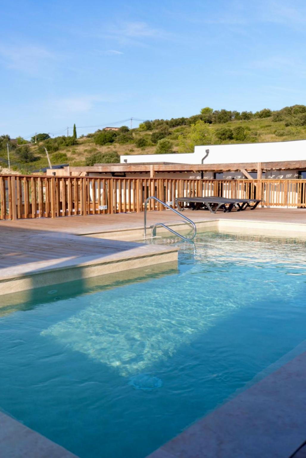 Camping Les Lodges Du Lagon Calvisson Exterior foto